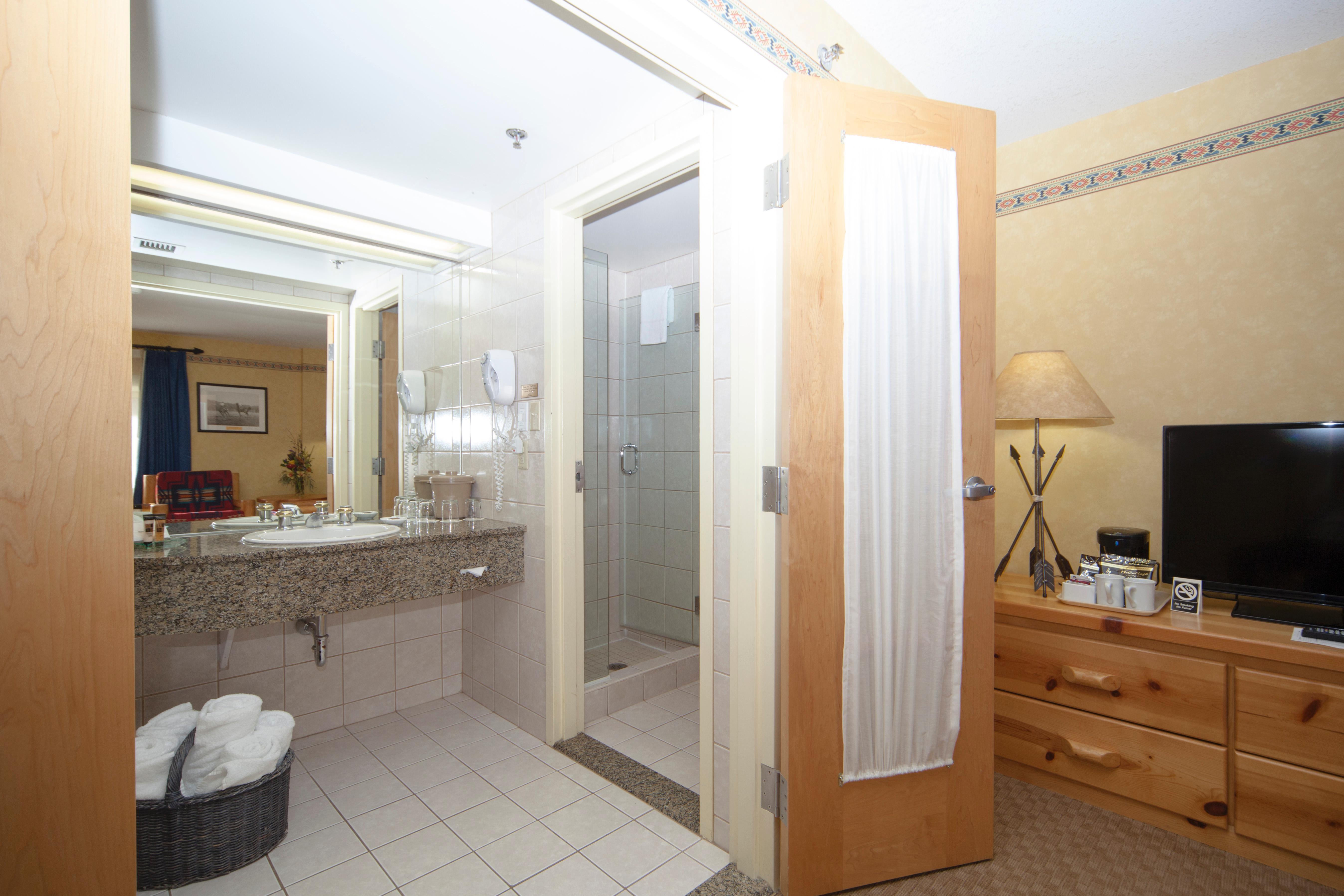 Brewster Mountain Lodge Банфф Екстер'єр фото